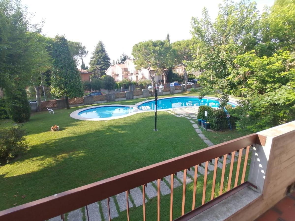 Lucky Apartment 2 Сирмионе Екстериор снимка